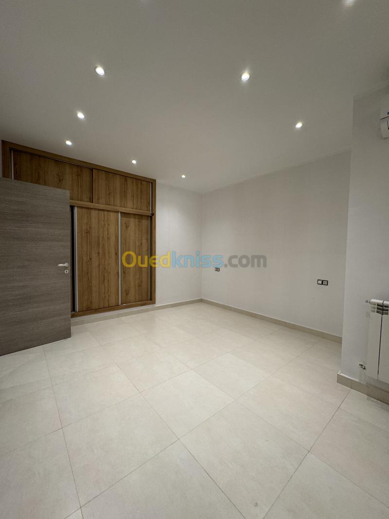 Vente Appartement F4 Oran Oran 11