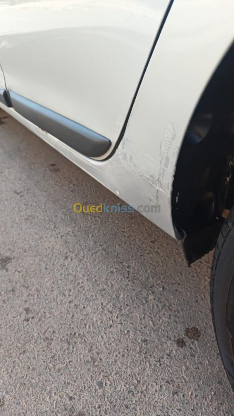 Renault Symbol 2017 MILADI (Exception)