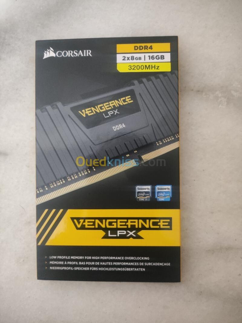 Corsair vengeance Lpx 16Gb ram (8gb (2))  Ddr4  3200MHz 2