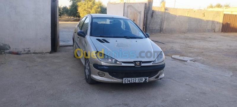 Peugeot 206 Sedan 2009 206 Sedan 4