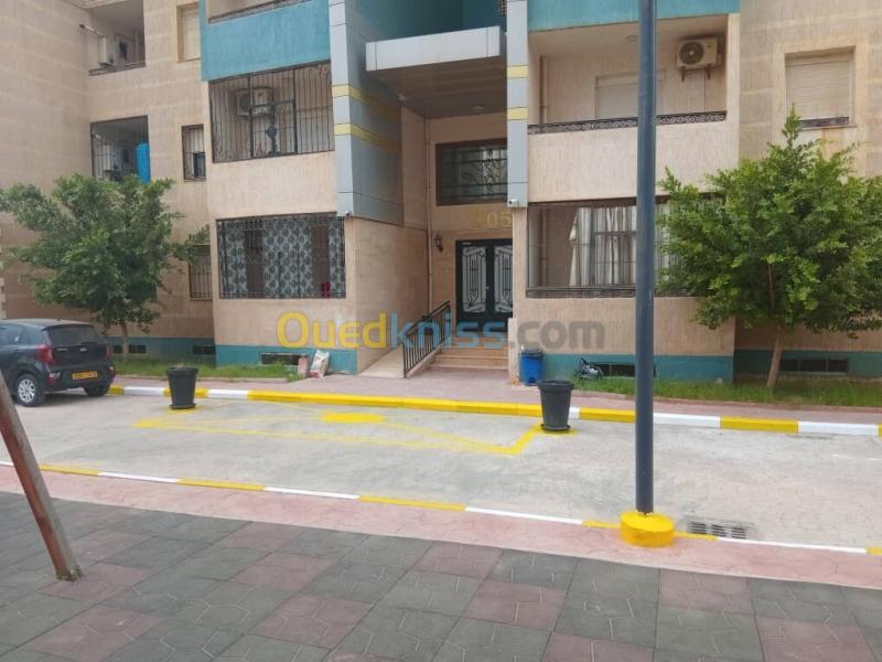 Location Appartement F5 Alger Mahelma 3