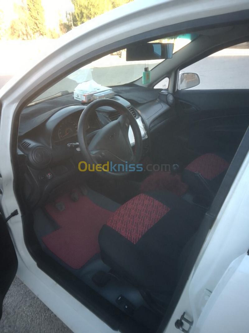 Chevrolet Sail 4 portes 2013 Sail 4 portes 9