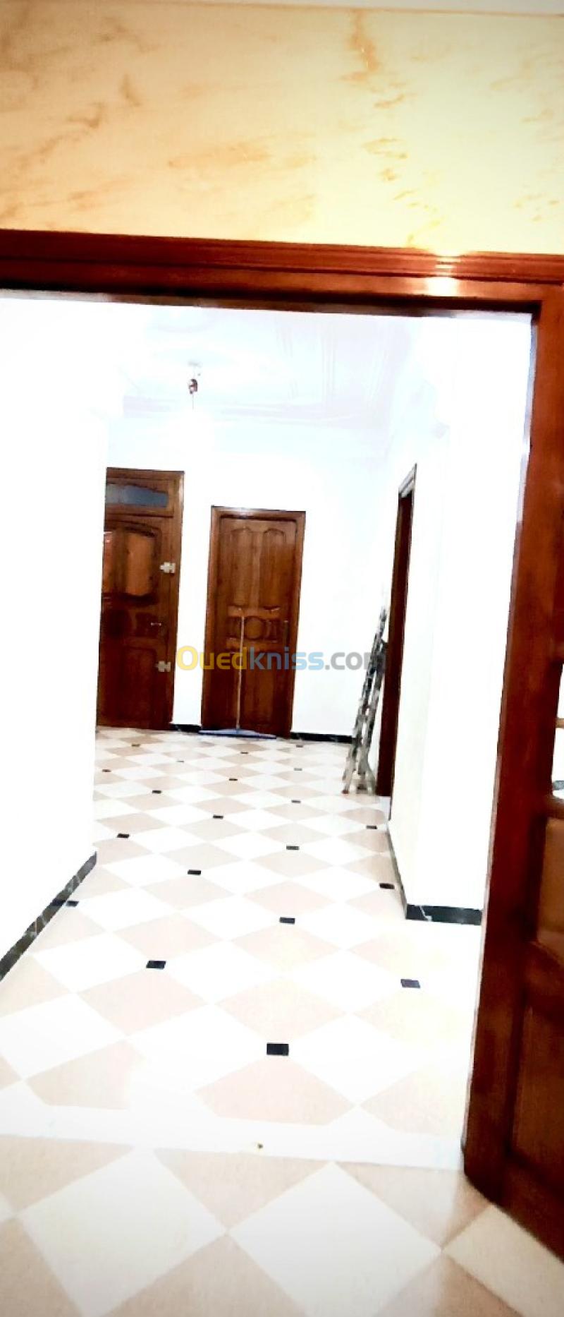Location Appartement Niveau de villa F6 Alger Kouba 8