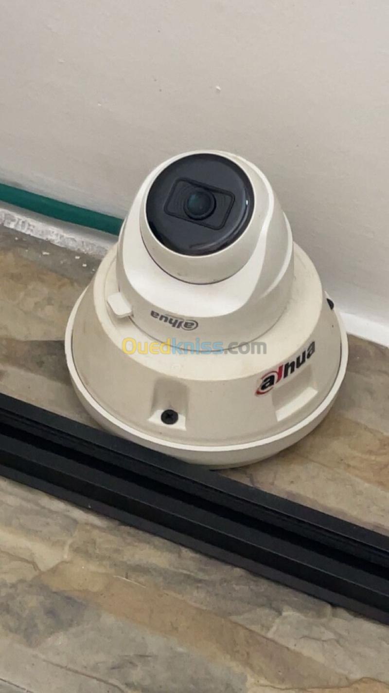 Camera de surveillance 2