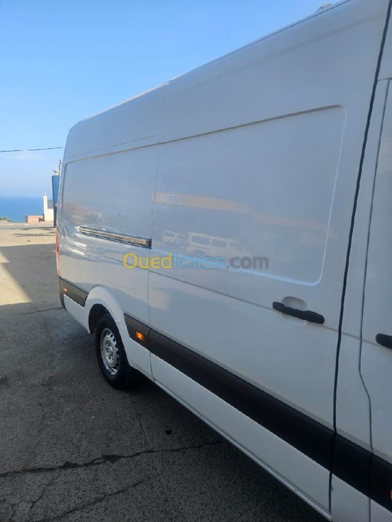 Hyundai H350 2018 8
