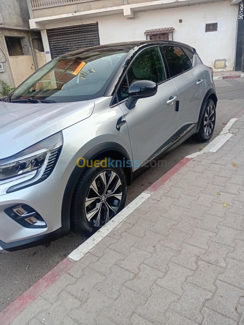 Renault Captur 2023 Techno  2