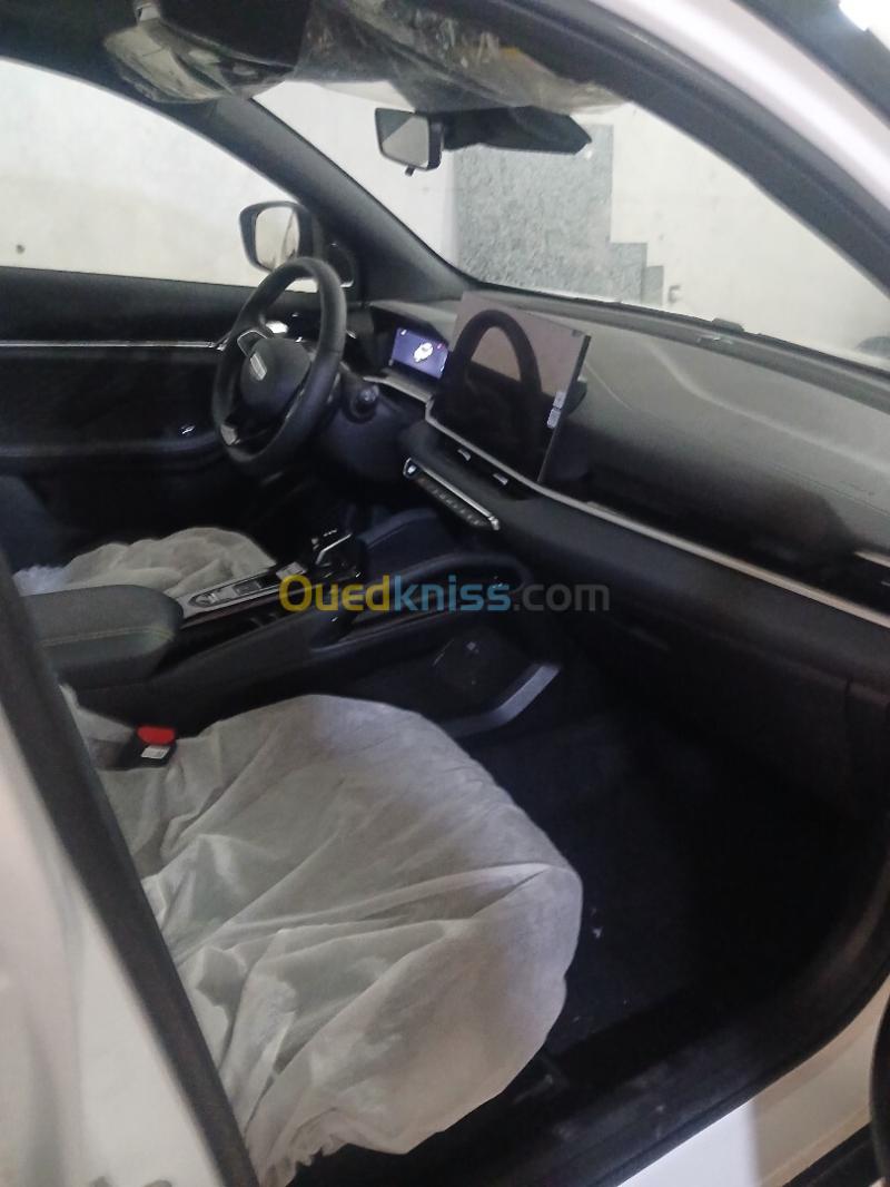 Geely Coolray 2026 Full options