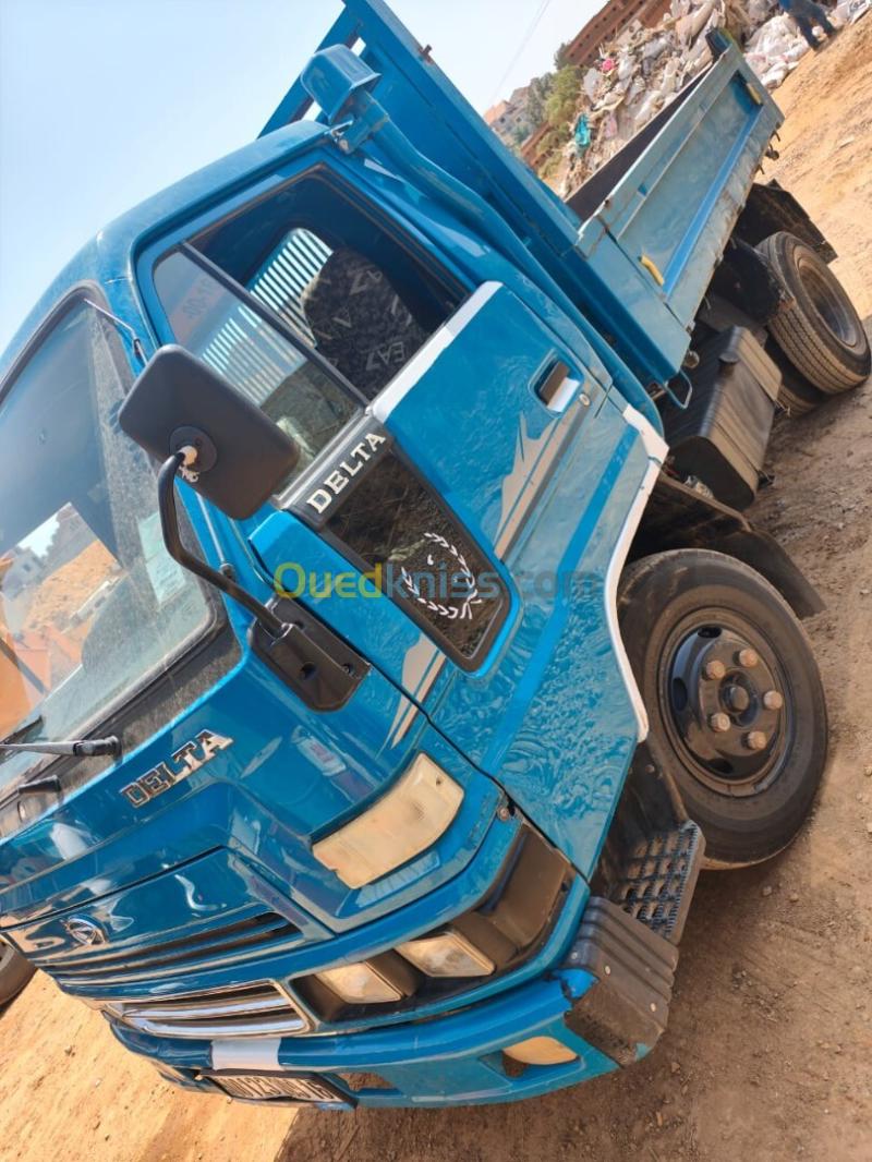 Daihatsu delta 2009 3
