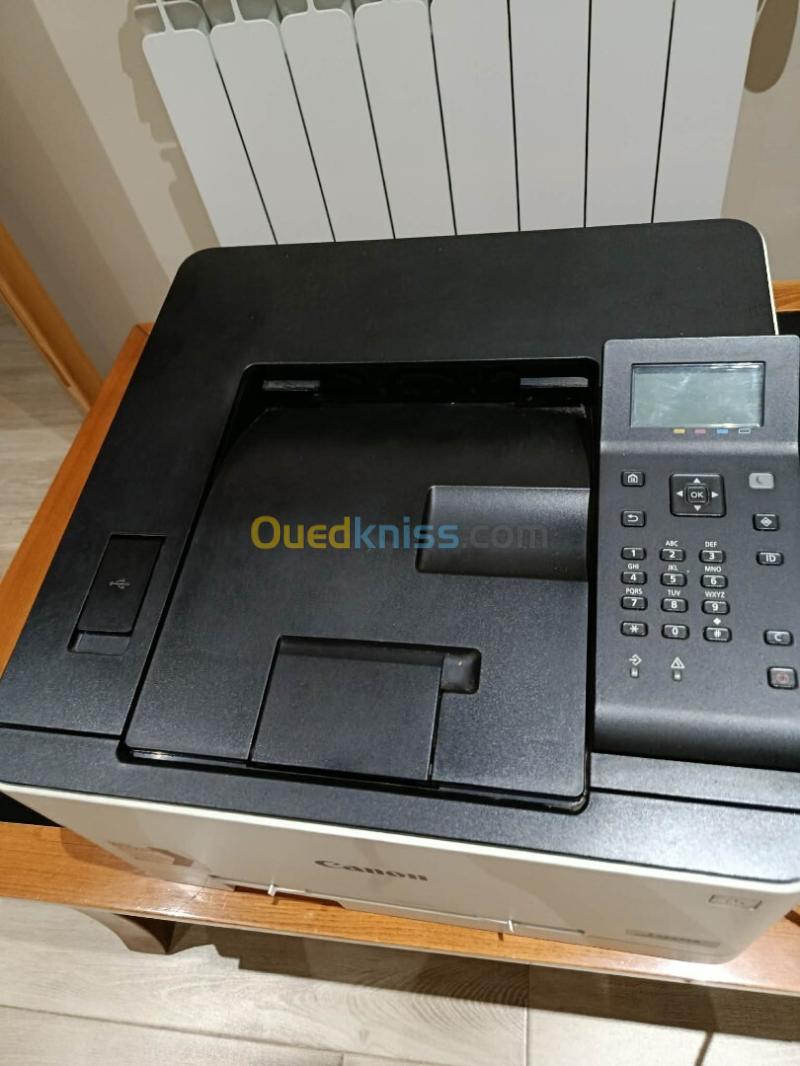 Imprimante canon couleur laser 2
