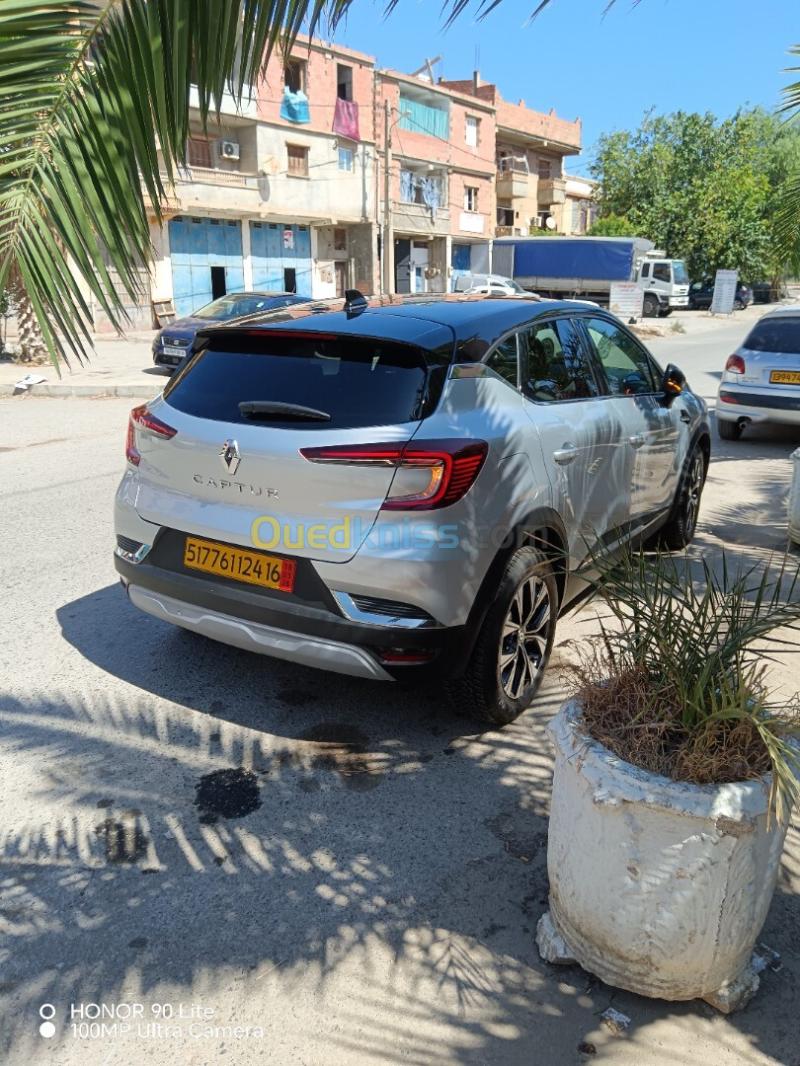 Renault Captur 2024 Techno  2