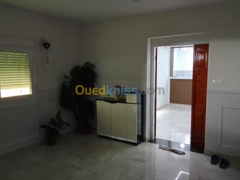 Location Appartement Niveau de villa F5 Alger Sidi moussa 2