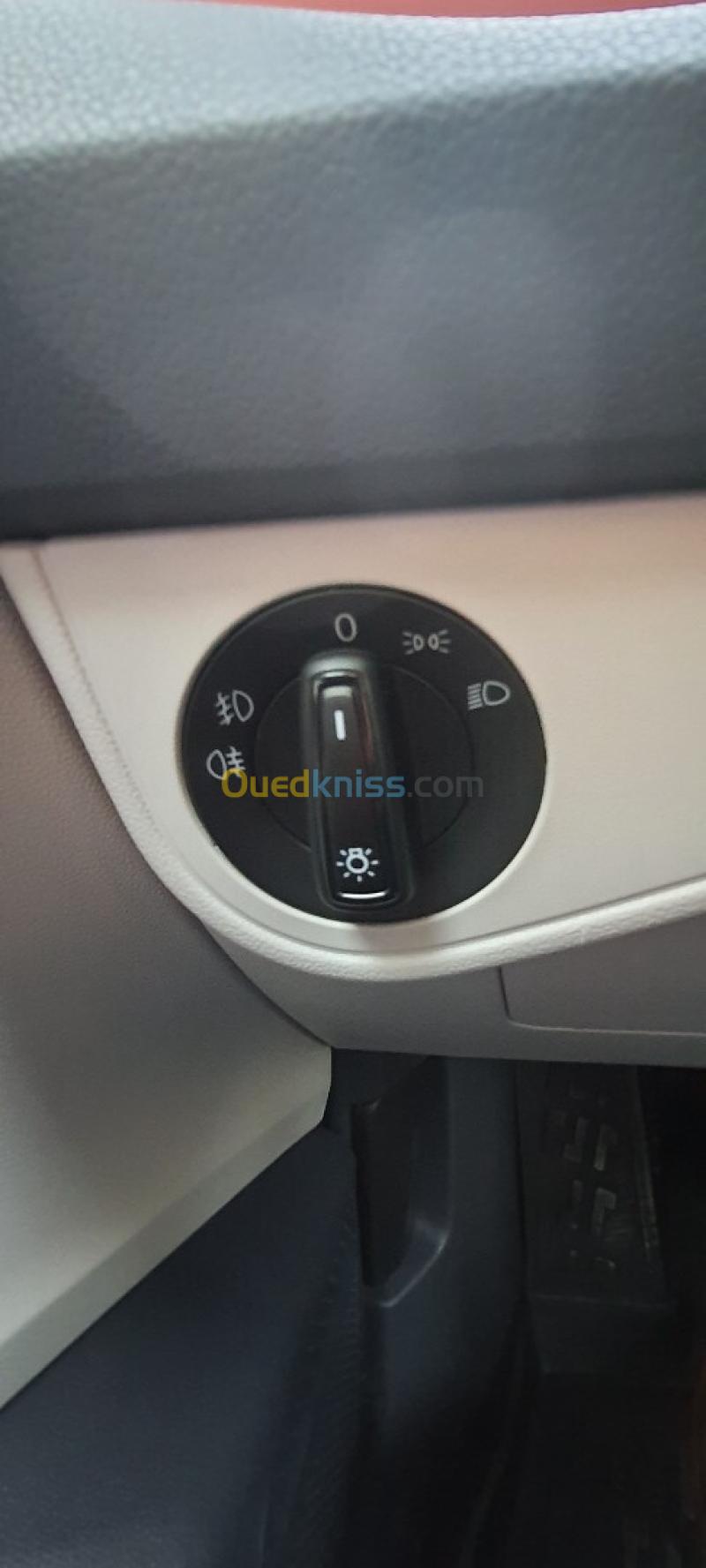 Volkswagen Polo 2019 Beats 13