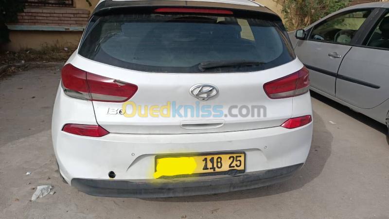 Hyundai i30 2018 Toute options