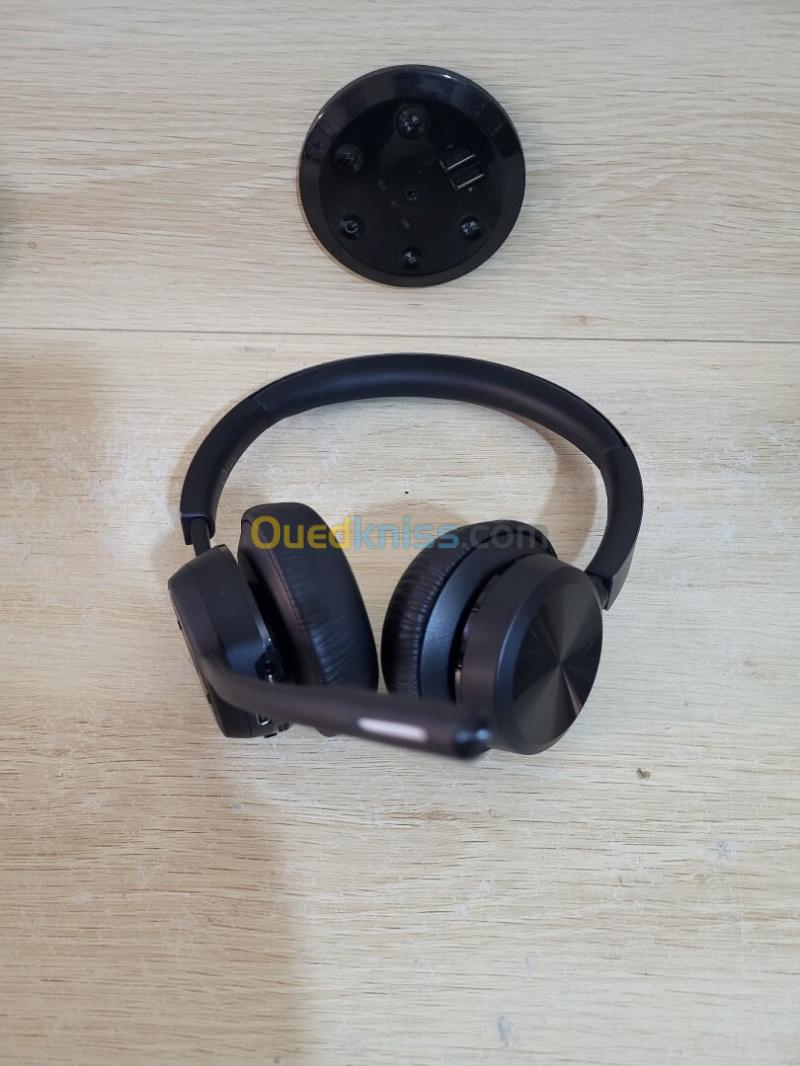 Poly Voyager 4320-M - Micro-casque - sur-oreille - Bluetooth - sans fil, filaire - USB-A via adaptateur Bluetooth - noir - certifié Zoom, Certifié pour Microsoft Teams 3