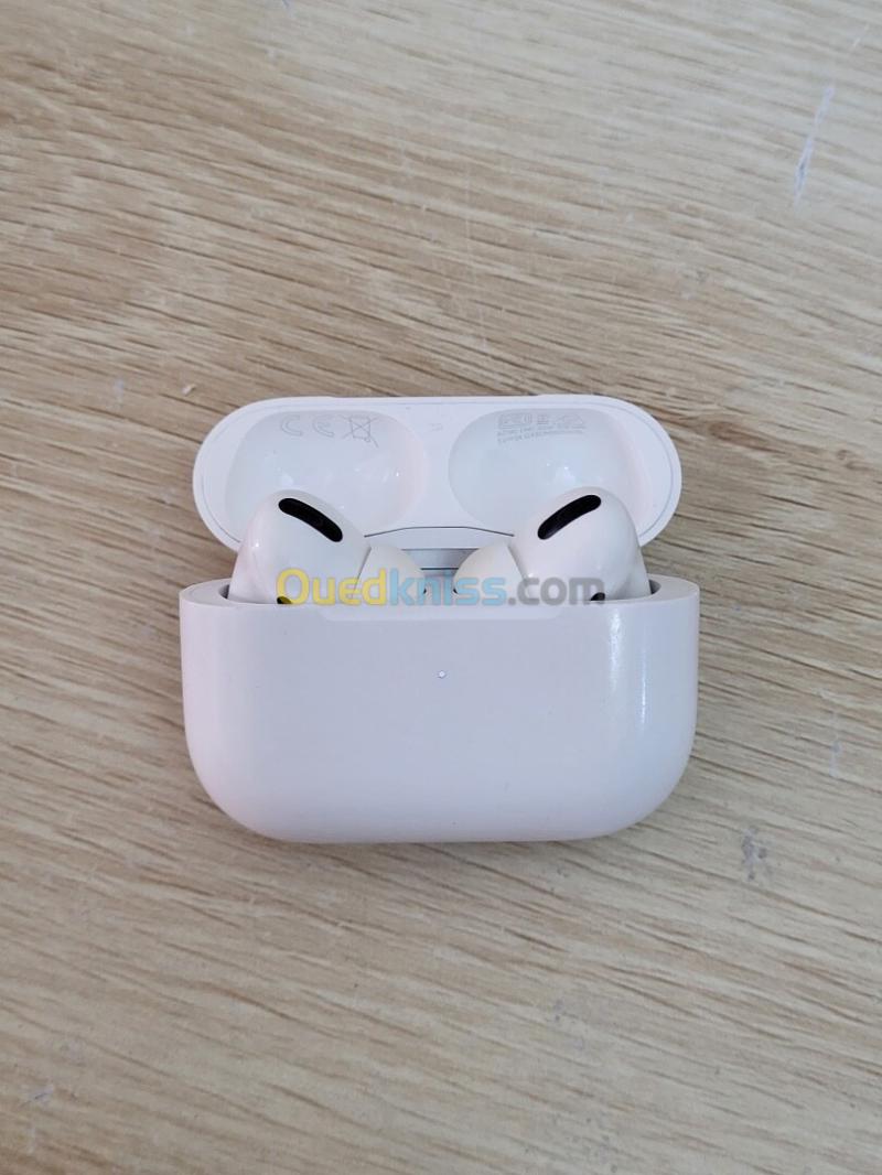 AirPods Pro avec Boitier de Charge MagSafe USB-C