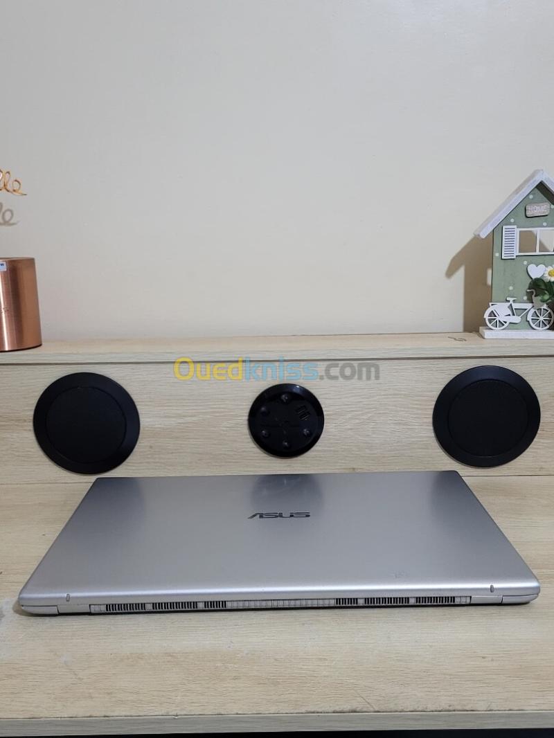 ASUS VivoBook X712F | INTEL CORE i7 8565U | 8GB RAM | 1TB NVMe SSD | INTEL UHD GRAPHICS 26