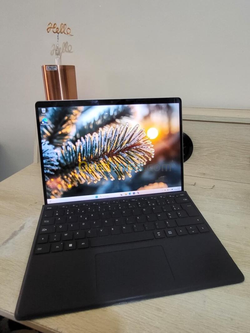 MICROSOFT SURFACE Pro 8 TACTILE - INTEL 11EME GEN i5-1145G7 - 16GB RAM - 256GB SSD - QHD 2880 x 1920 14