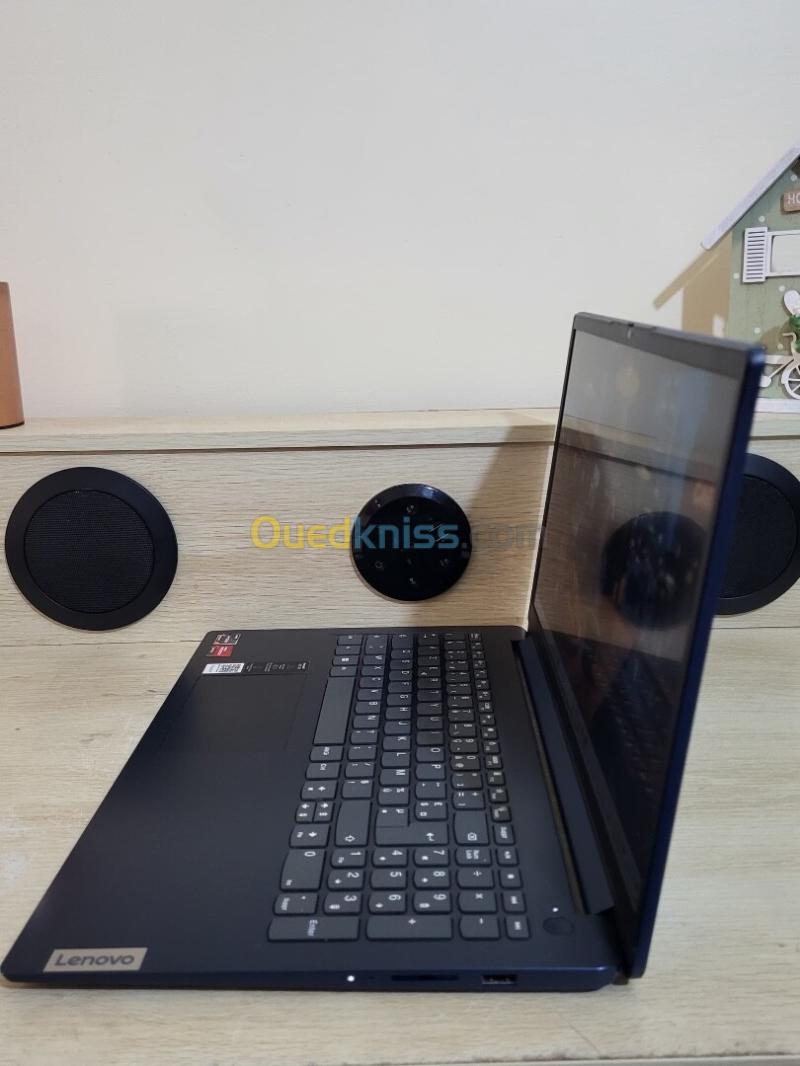 Lenovo IdeaPad 1 15.6'' FHD | RYZEN 7 5700U | 16GB RAM | 512GB NVMe SSD | AMD RADEON GRAPHICS 2GB 16