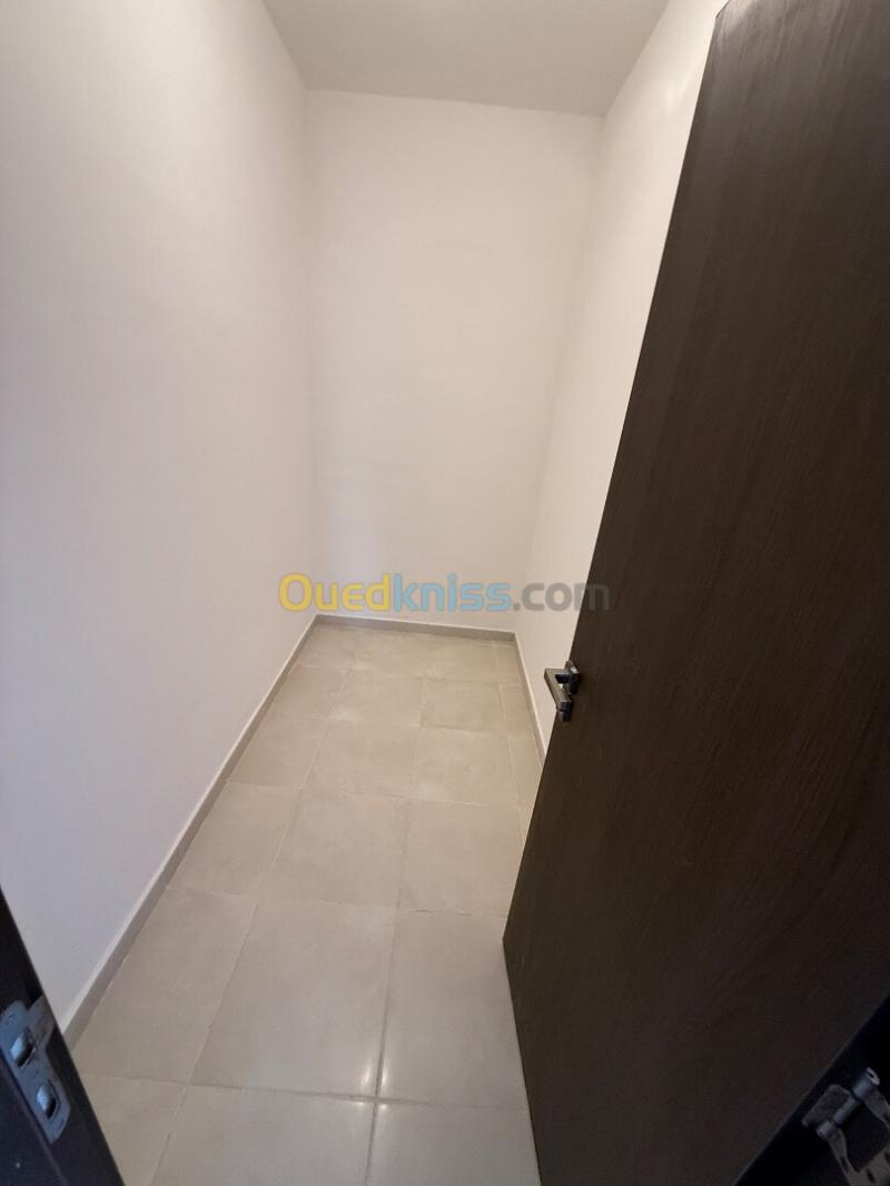 Location Appartement F3 Tipaza Kolea 4