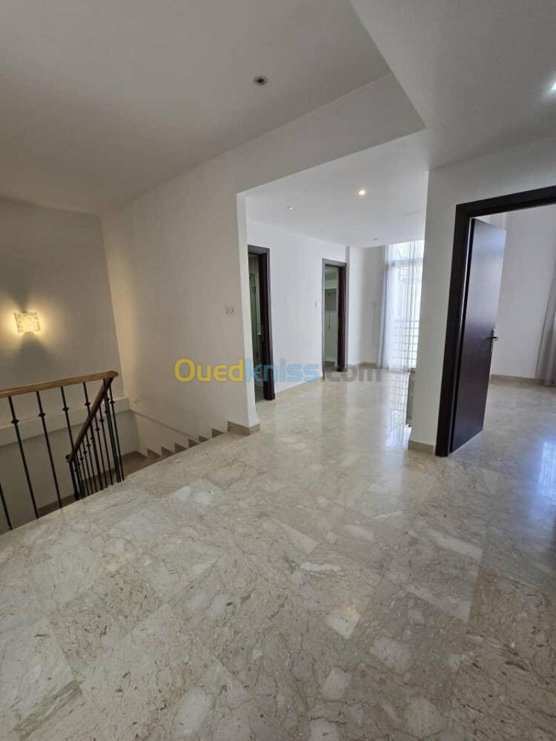 Location Appartement Duplex F5 Alger Hydra 12