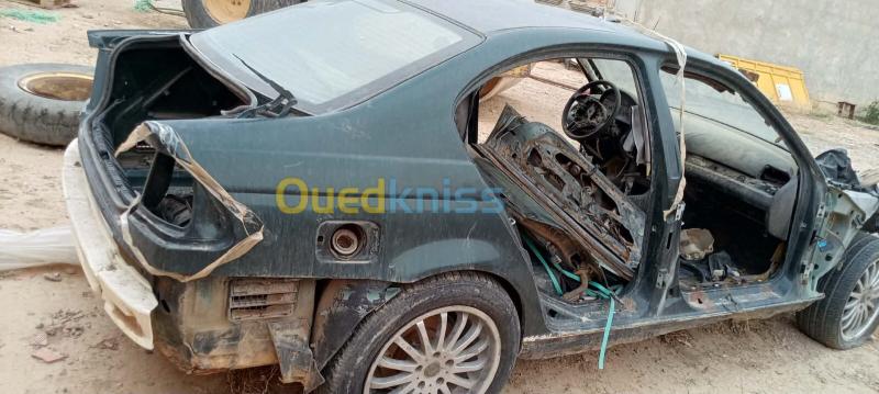 BMW E46 2003  6