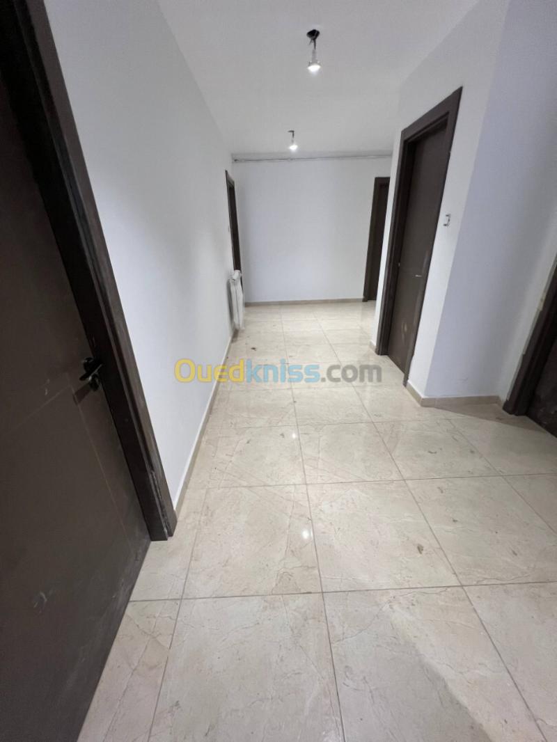 Vente Appartement F3 F4 Oran Bir el djir 17