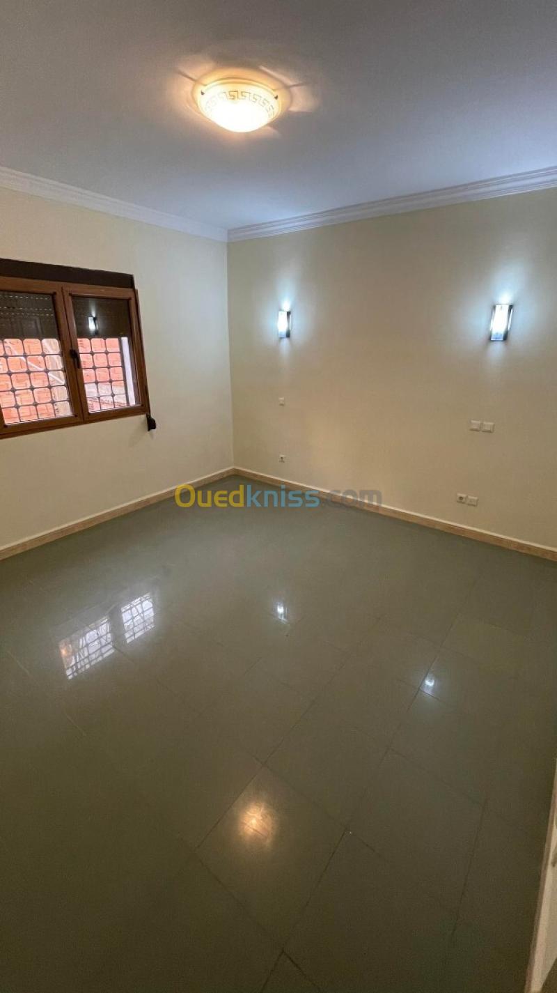 Location Villa Oran Bir el djir 31