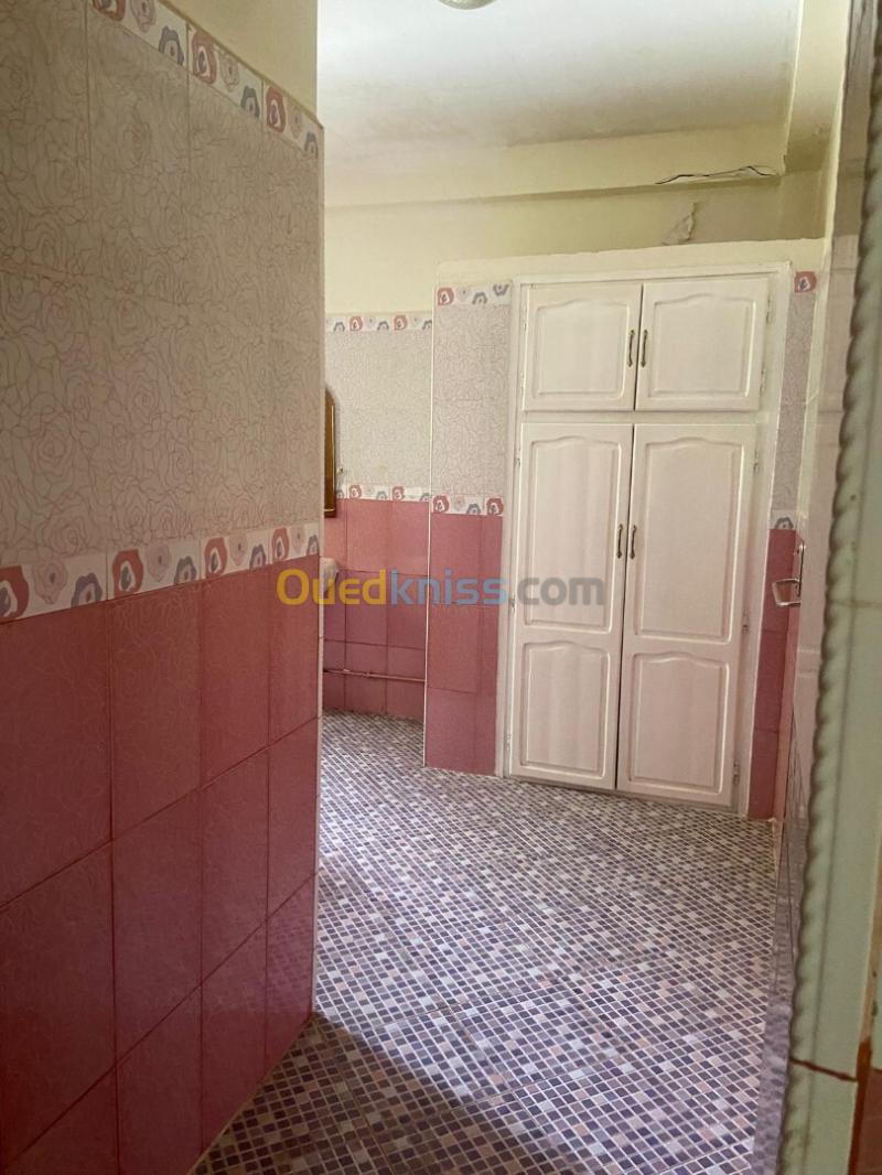 Location Appartement Niveau de villa F4 Oran Bir el djir 9