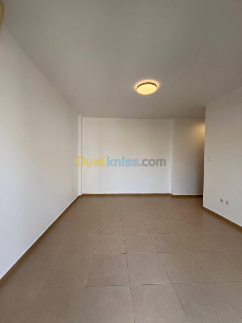 Vente Appartement F4 Oran Oran 39