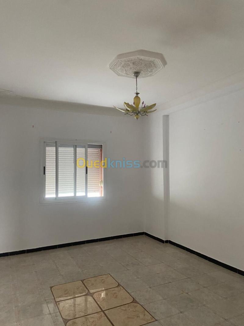 Location Appartement Niveau de villa F4 Oran Bir el djir 7
