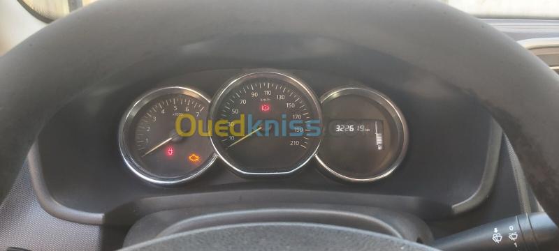 Renault Symbol 2013 Symbol 6