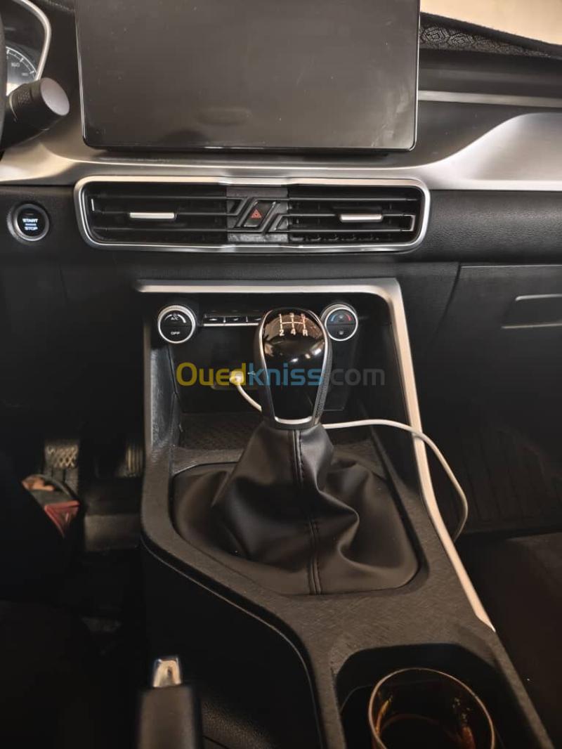 Geely Coolray 2026  7
