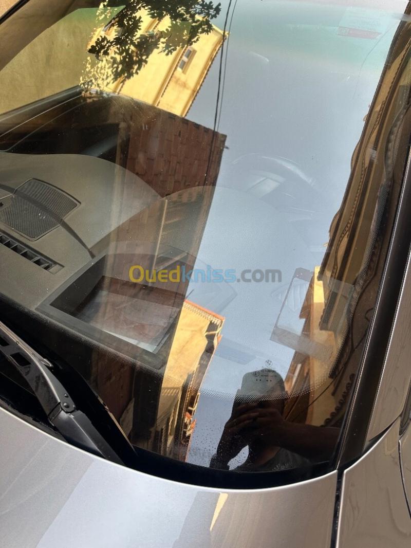 BMW Série 5 2004 Pack m 7