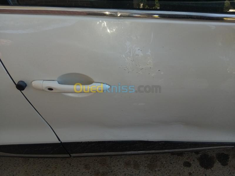 Renault Clio 4 2019 Limited 6