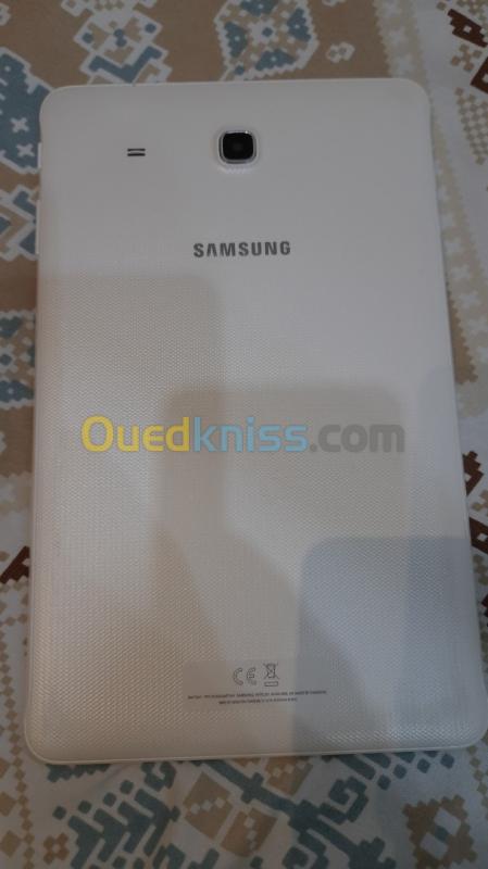  Samsung tab E 