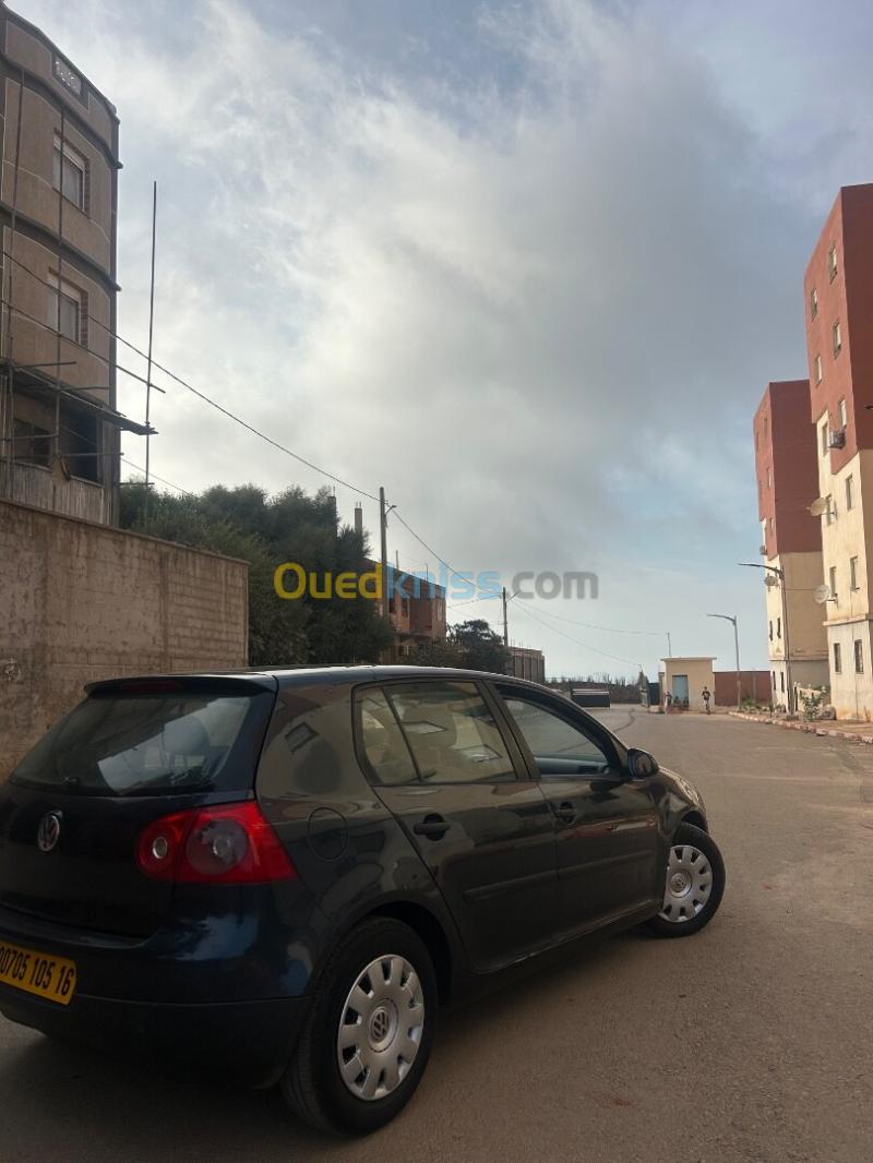 Volkswagen Golf 5 2005  3
