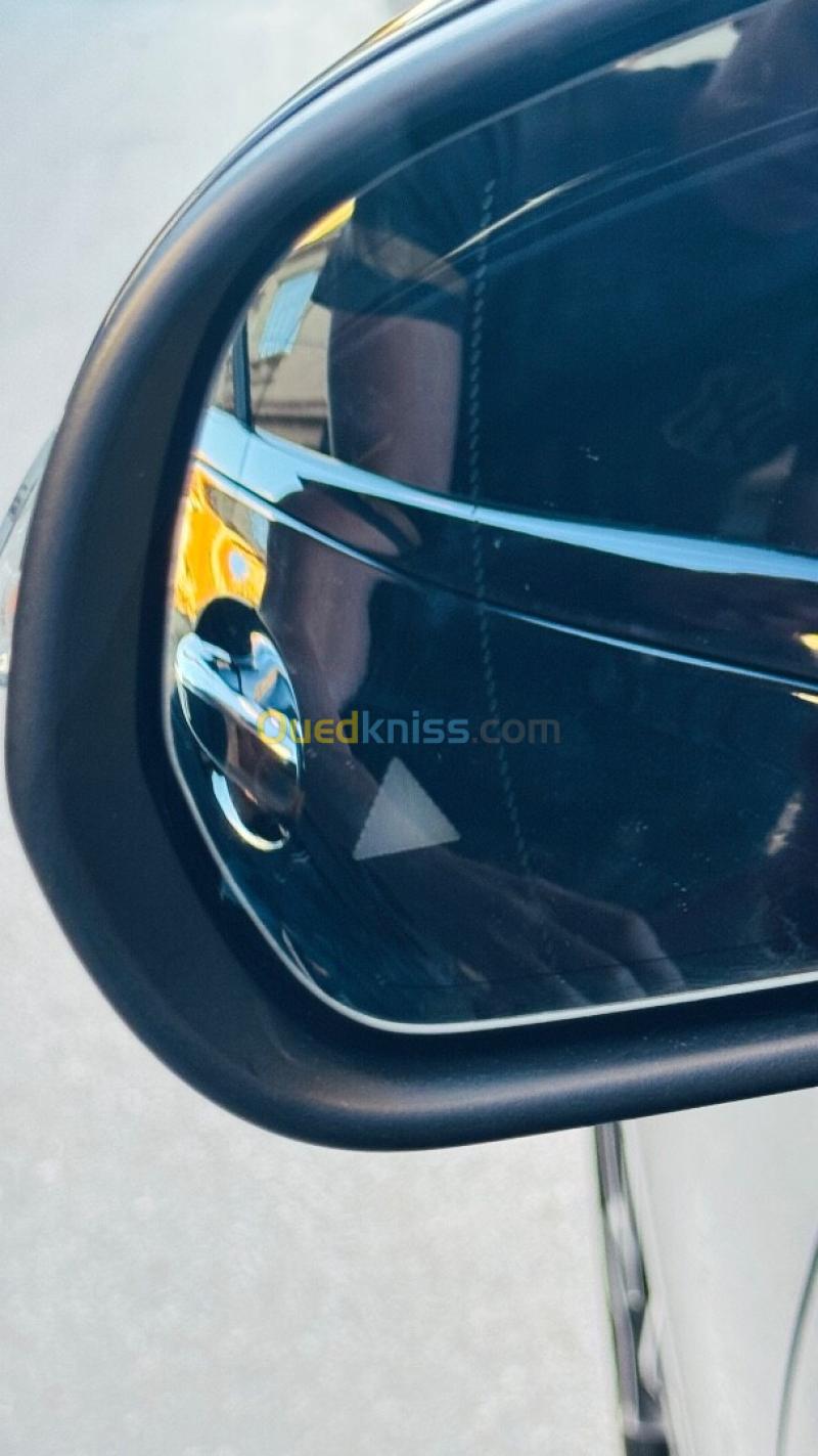 Mercedes Classe C 2020 220 Designo 16