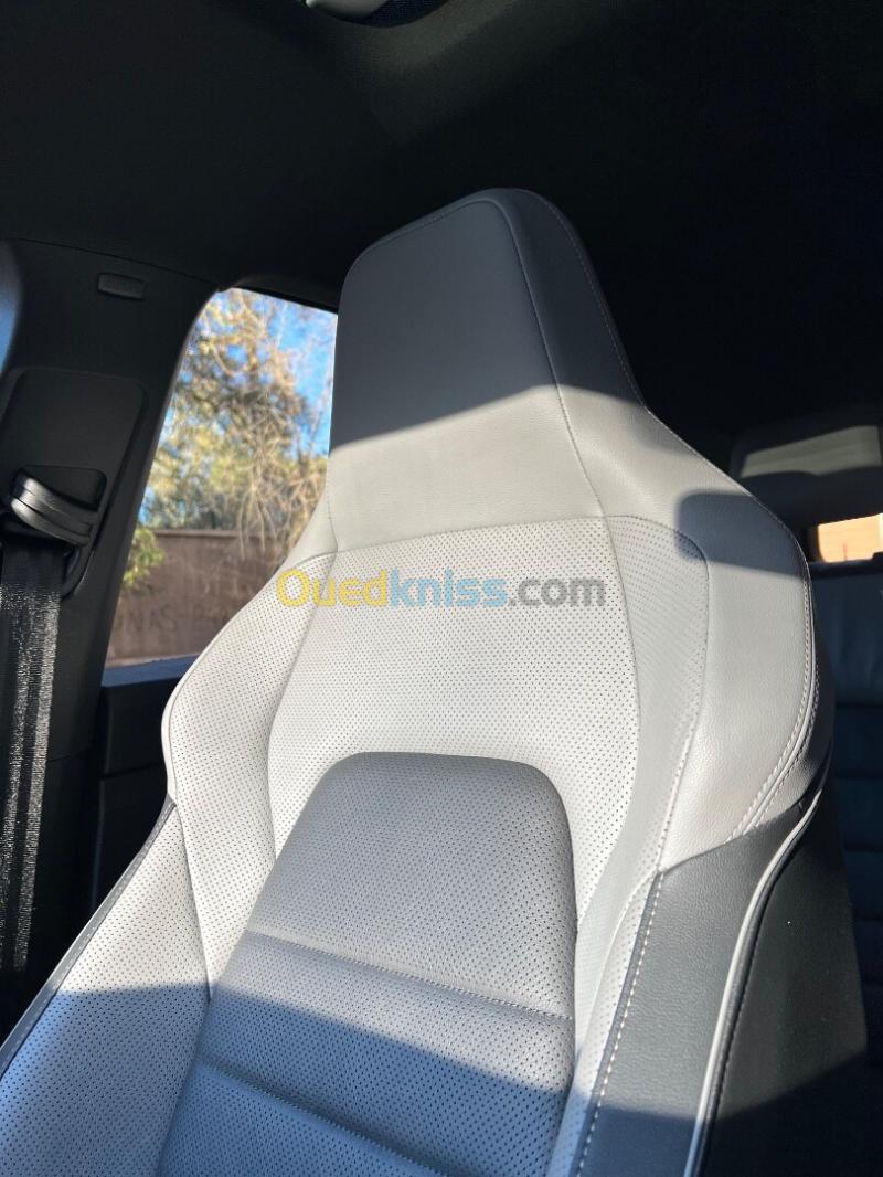 Volkswagen Golf 8 2024 GTD 9