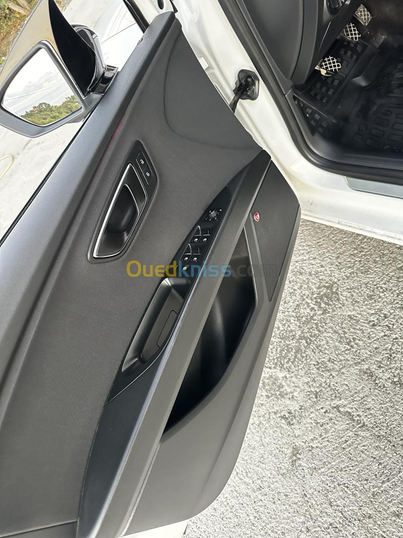 Seat Leon 2019 FR 9
