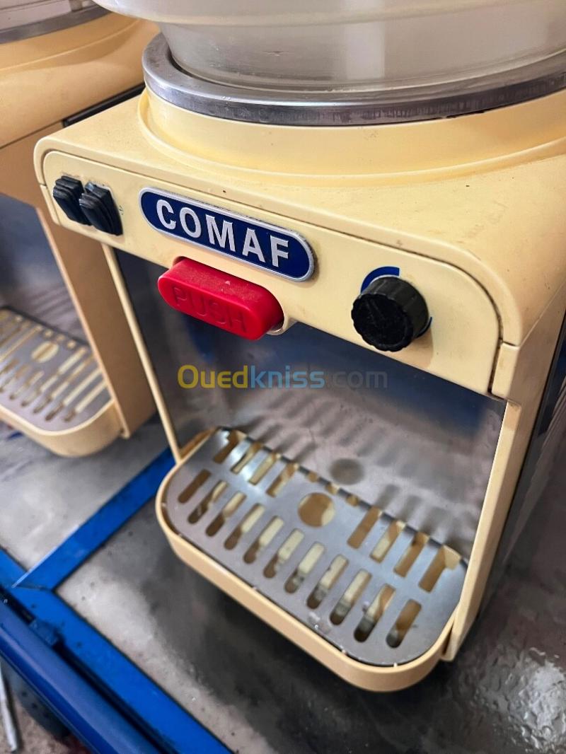 Frigo présentoir SARAH & Machine à jus COMAF Très bon état 6