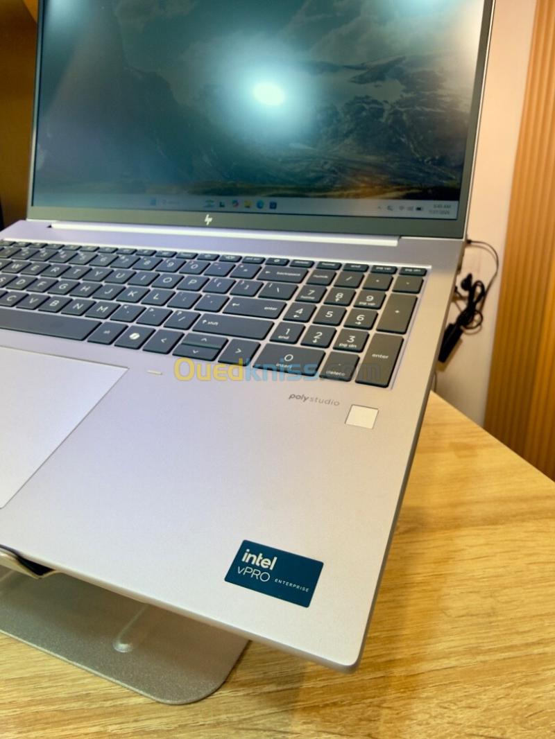 HP ZBook Firefly 16 G11 Ultra 7 165H 32Go 1To RTX A500 4