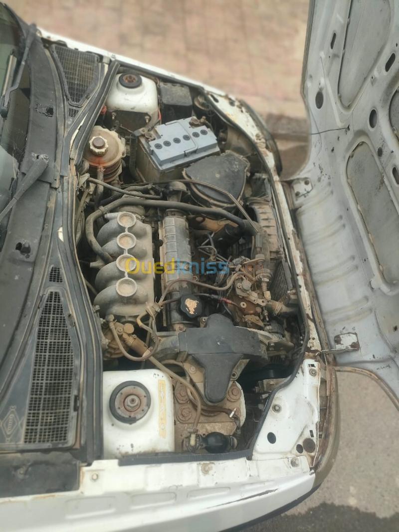 Renault Clio 1 1998 Clio 1 14