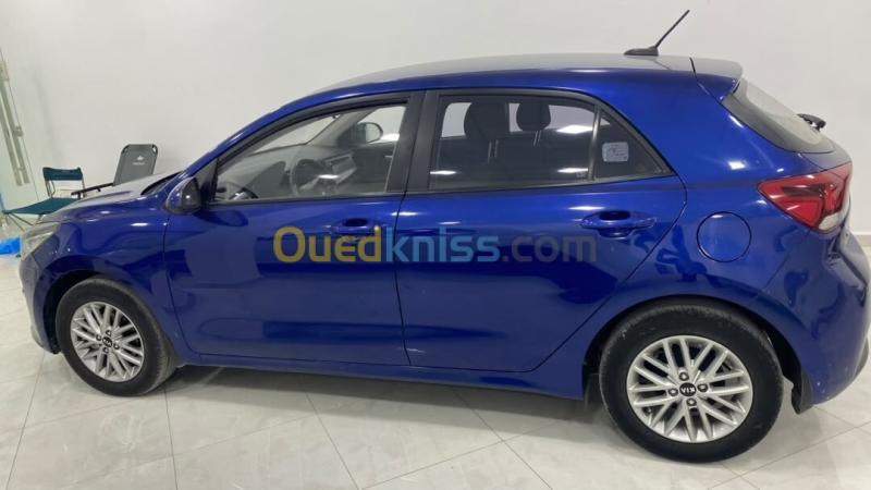 Kia Rio 2019 LX 9