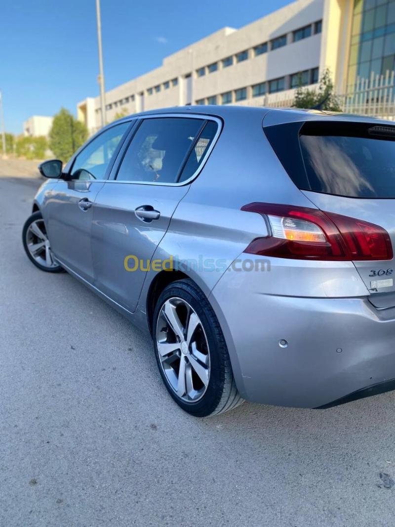 Peugeot 308 2015 Allure 2
