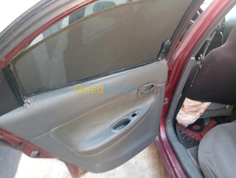 Daewoo Nubira 1999 Nubira 5