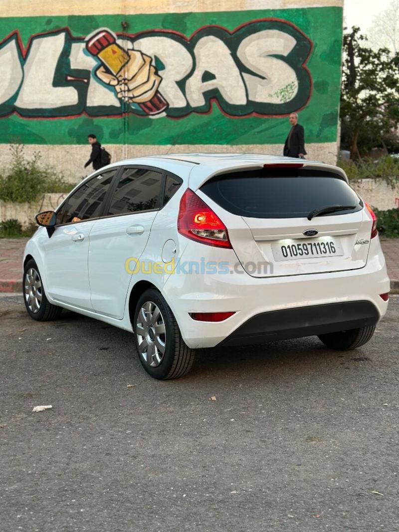 Ford Fiesta 2013 City 7