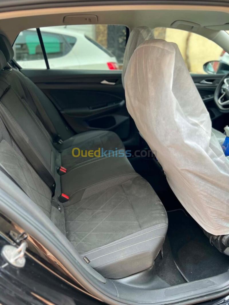 Volkswagen Golf 8 2022 Style 6