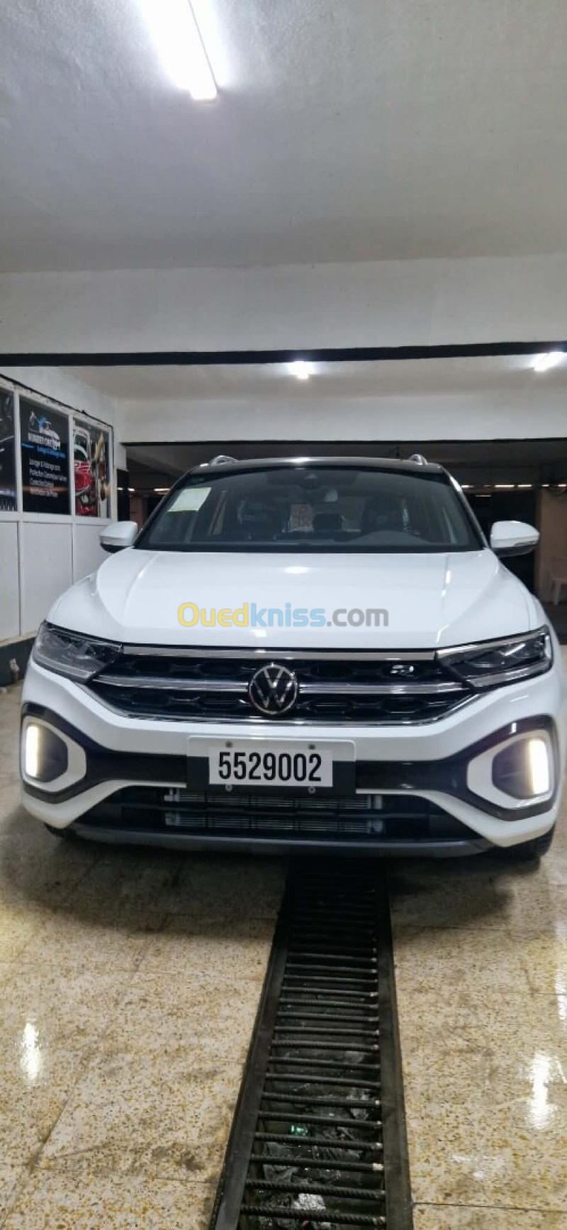 Volkswagen T-Roc 2025 R-Line  2