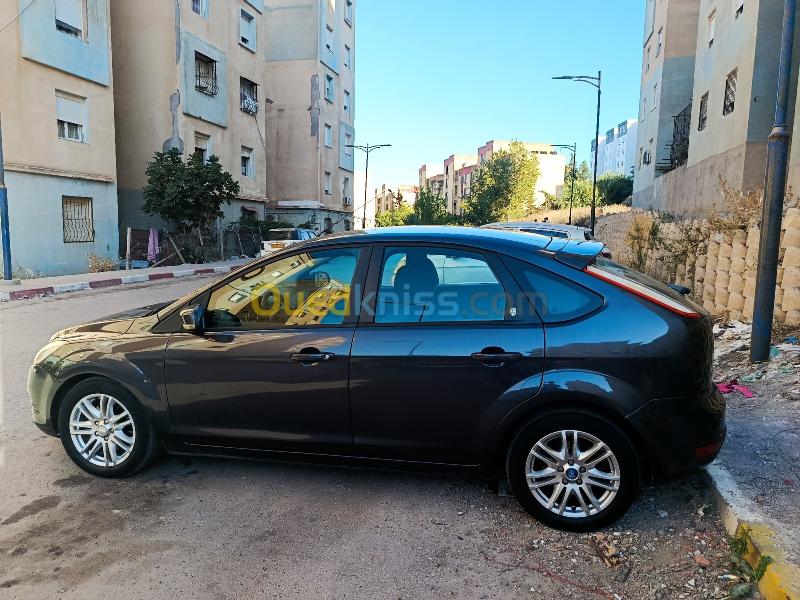 Ford Focus 5 portes 2008  2