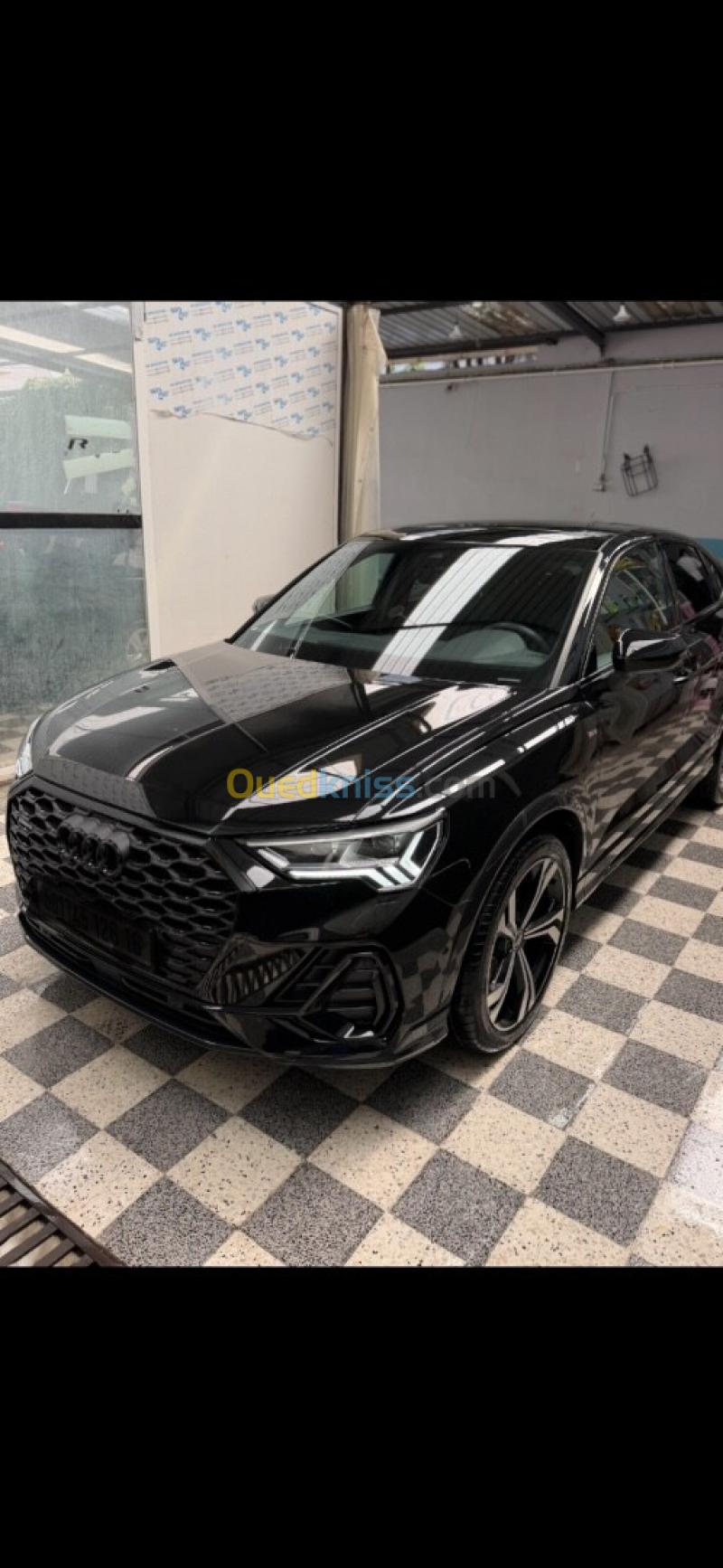 Audi Q3 2026 S-Line Quatro black edition 2